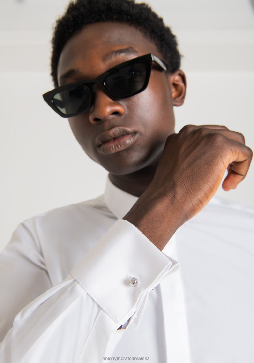 odjeća Antony Morato košulja s dugmadima za manžete bijela muškarci L2H4F131