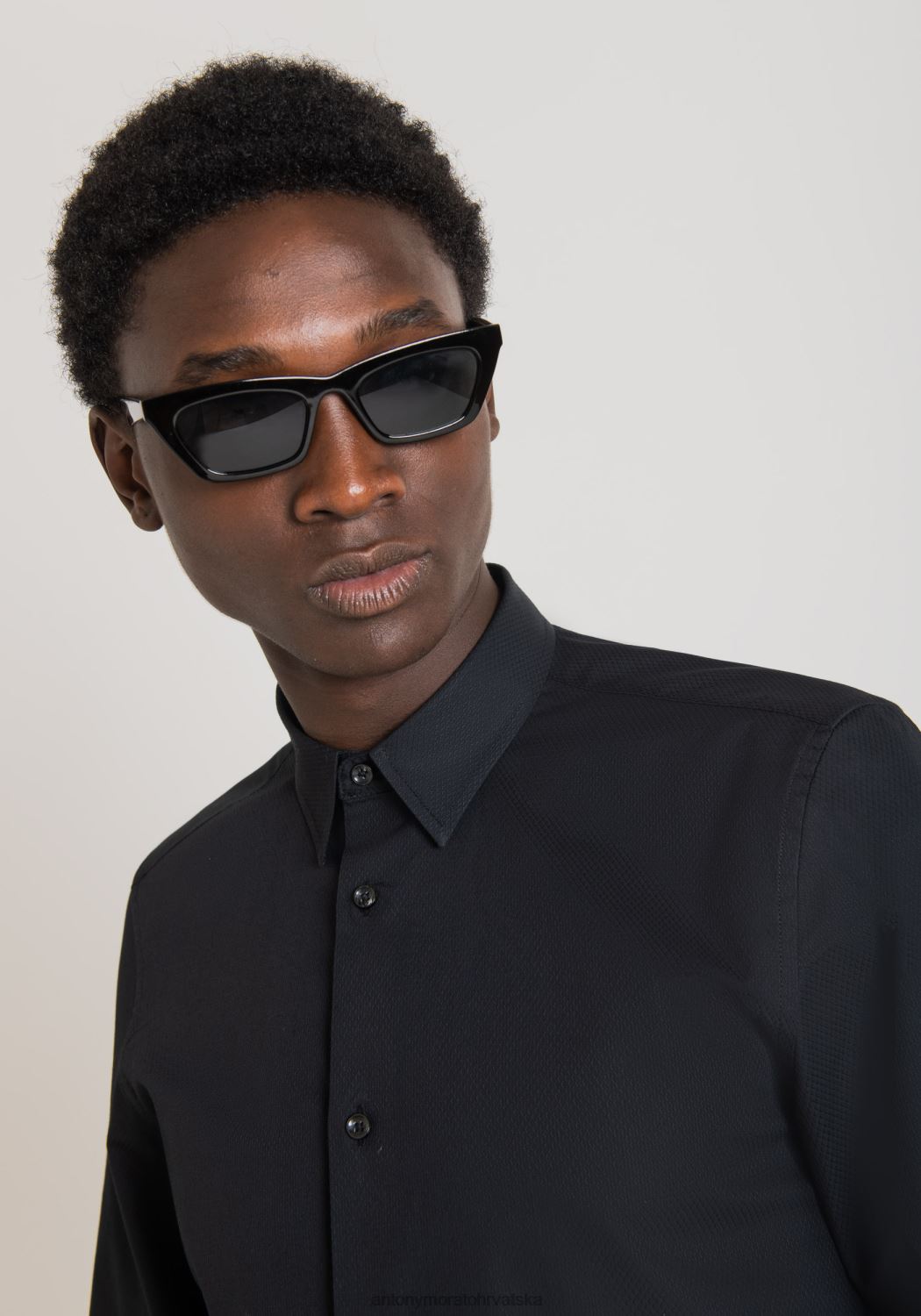 odjeća Antony Morato napoli slim fit majica od 100% pamuka crno muškarci L2H4F105