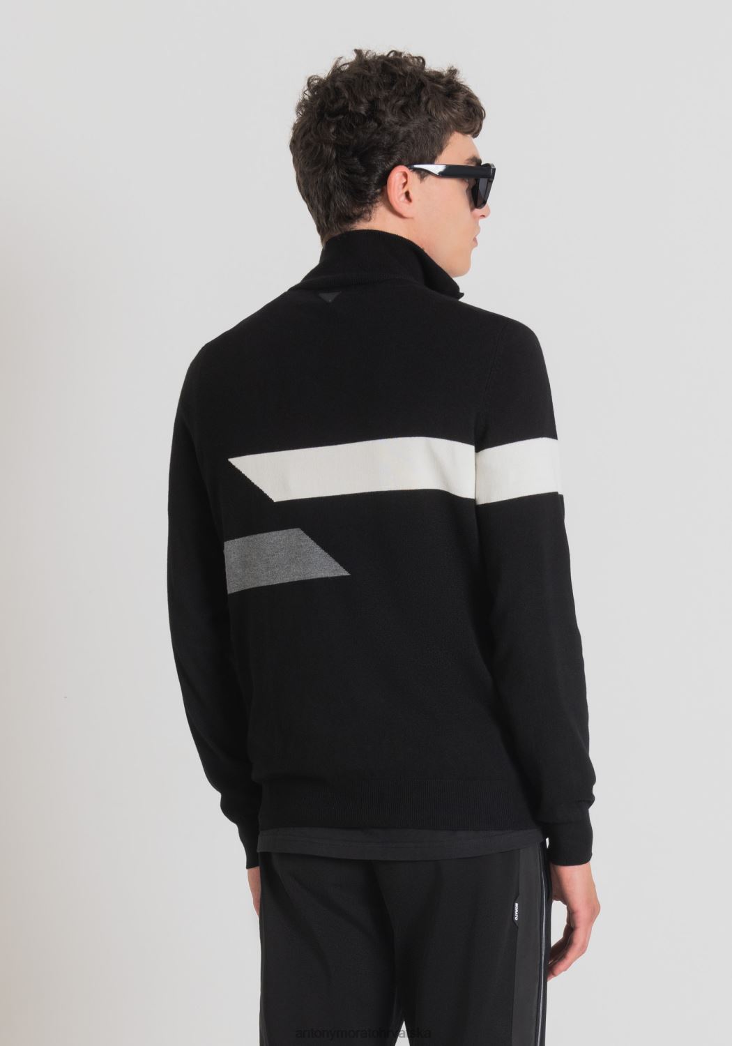 odjeća Antony Morato trenirka uskog kroja s visokim ovratnikom od rastezljive pređe s jacquard trakama crno muškarci L2H4F93