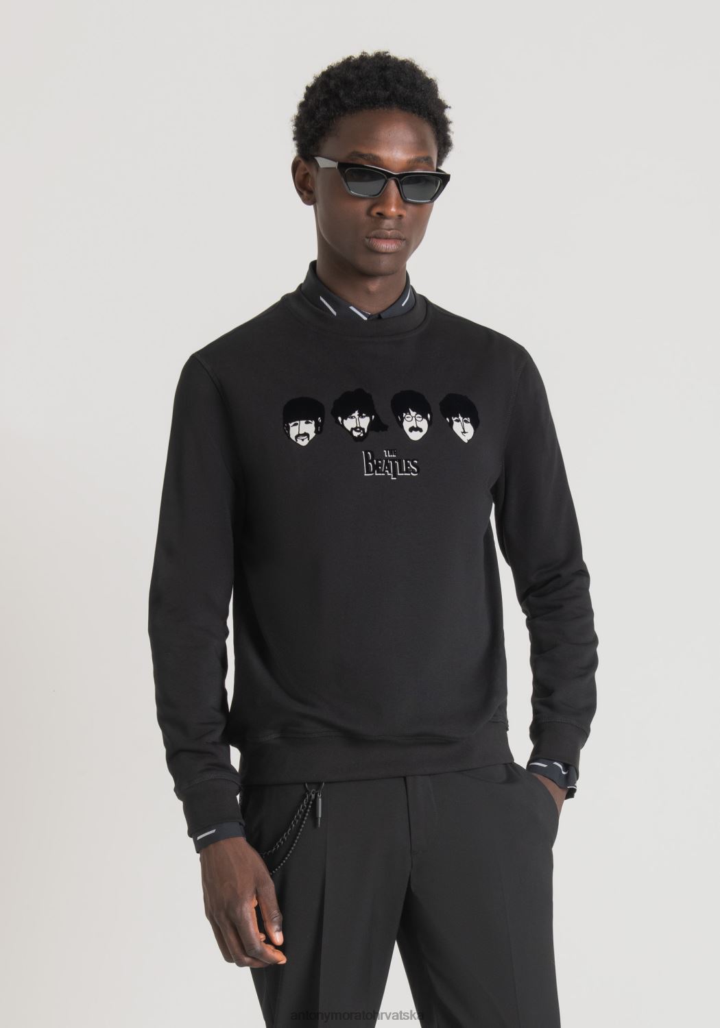 odjeća Antony Morato trenirka regularnog kroja od mješavine pamuka s printom beatlesa crno muškarci L2H4F54